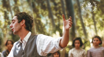 filmdepot-The-Teacher-Who-Promised-the-Sea_ps_1_jpg_sd-high.jpg